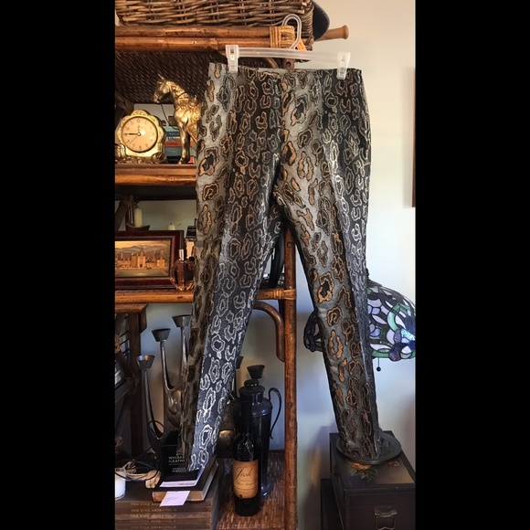 VINCE CAMUTO Sophisticated Women’s Metallic Jacquard Leopard Trouser EUC… - Picture 4 of 11